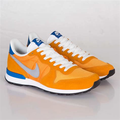 Nike Internationalist 